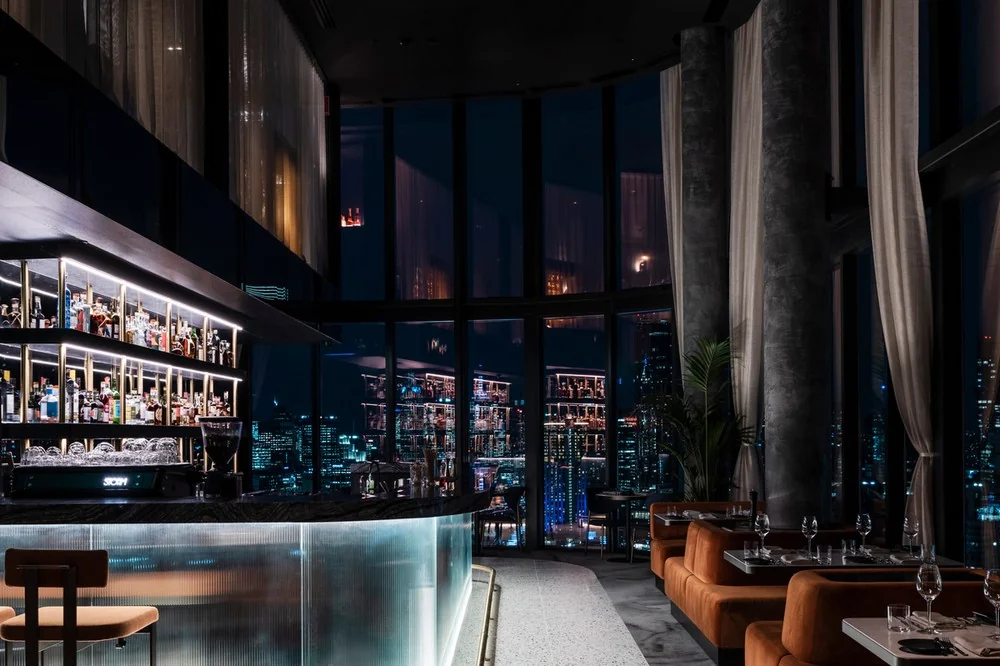 28 Skybar Lounge